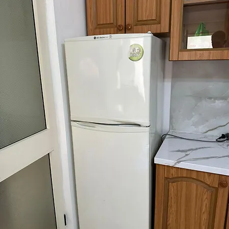 아파트 Front