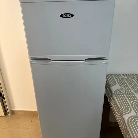 아파트 Front